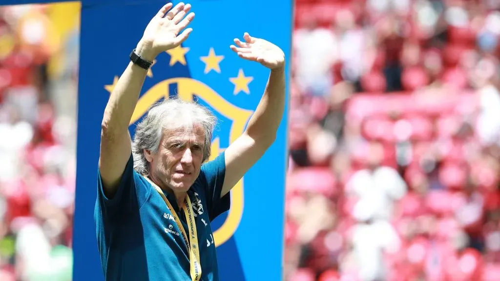 Jorge Jesus poderá regressar ao futebol brasileiro. Foto: Getty Images.