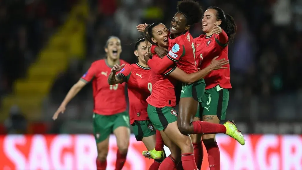 Portugal assustou, mas perdeu diante da Espanha. Foto: Getty Images.
