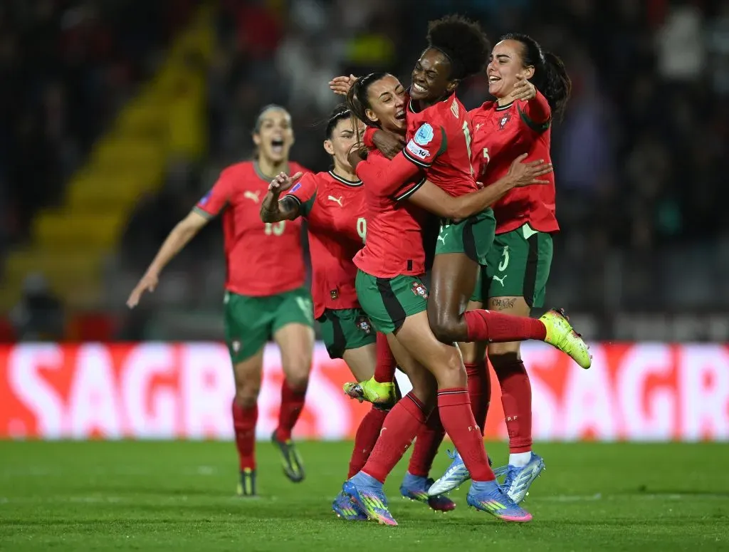 Portugal ainda celebrou por duas vezes contra a Espanha. Foto: Octavio Passos/Getty Images.