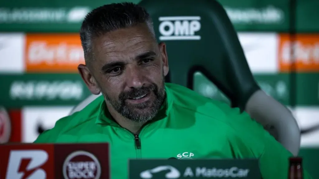 Rui Borges esteve na conferência de imprensa de antevisão ao Sporting x Rio Ave. Foto: SCP
