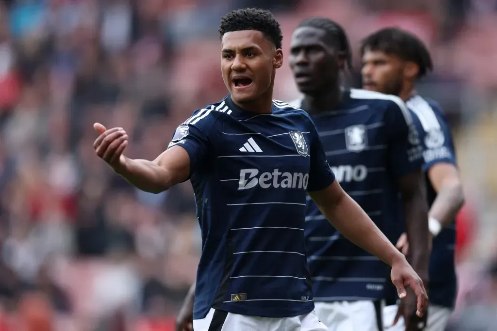 Aston Villa defronta o PSG. Foto: Getty Images