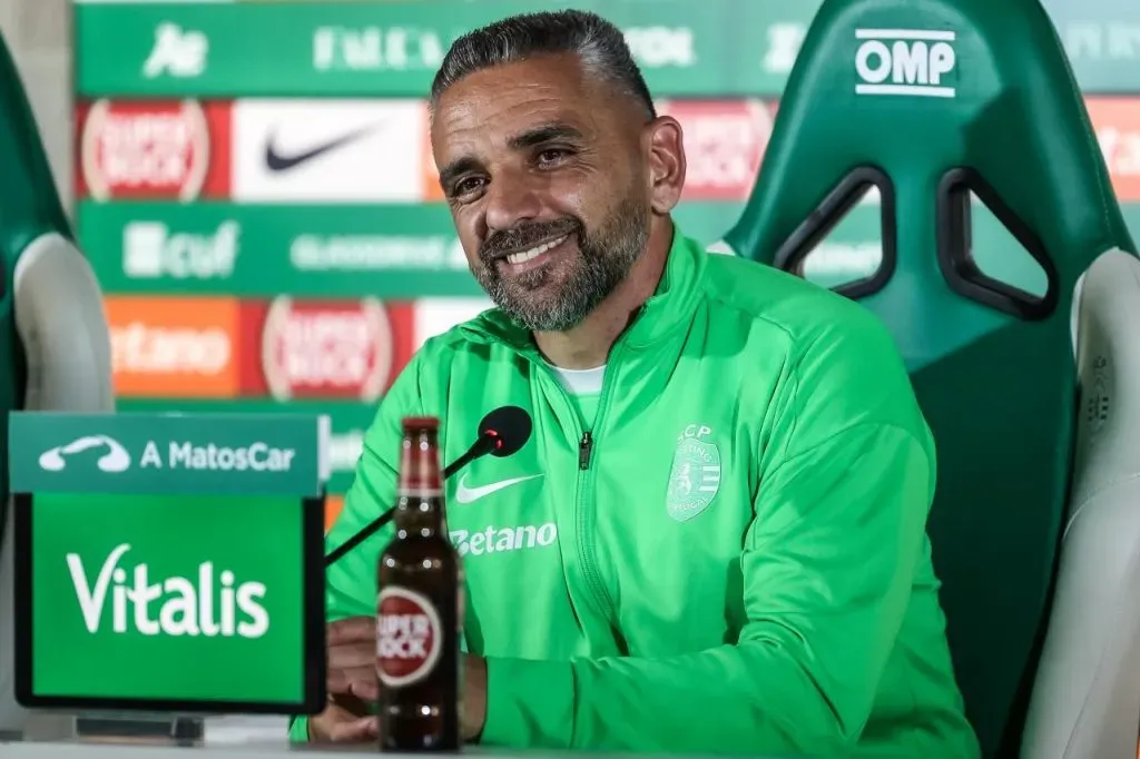 Rui Borges fez a antevisão do jogo, em conferência de imprensa. Foto: SCP.