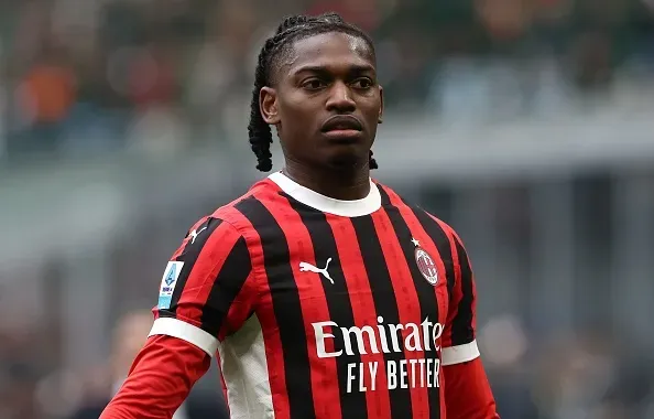 Rafael Leão em ação nesta temporada. Foto: Getty Images