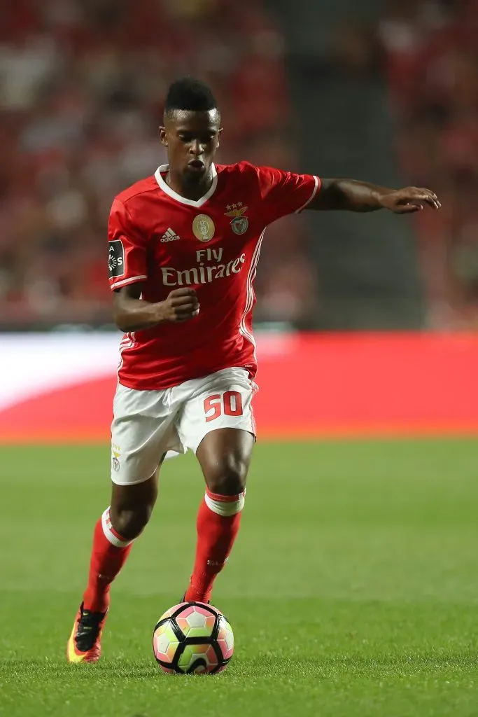 Nélson com a camisola do Benfica. Foto: Carlos Rodrigues/Getty Images.