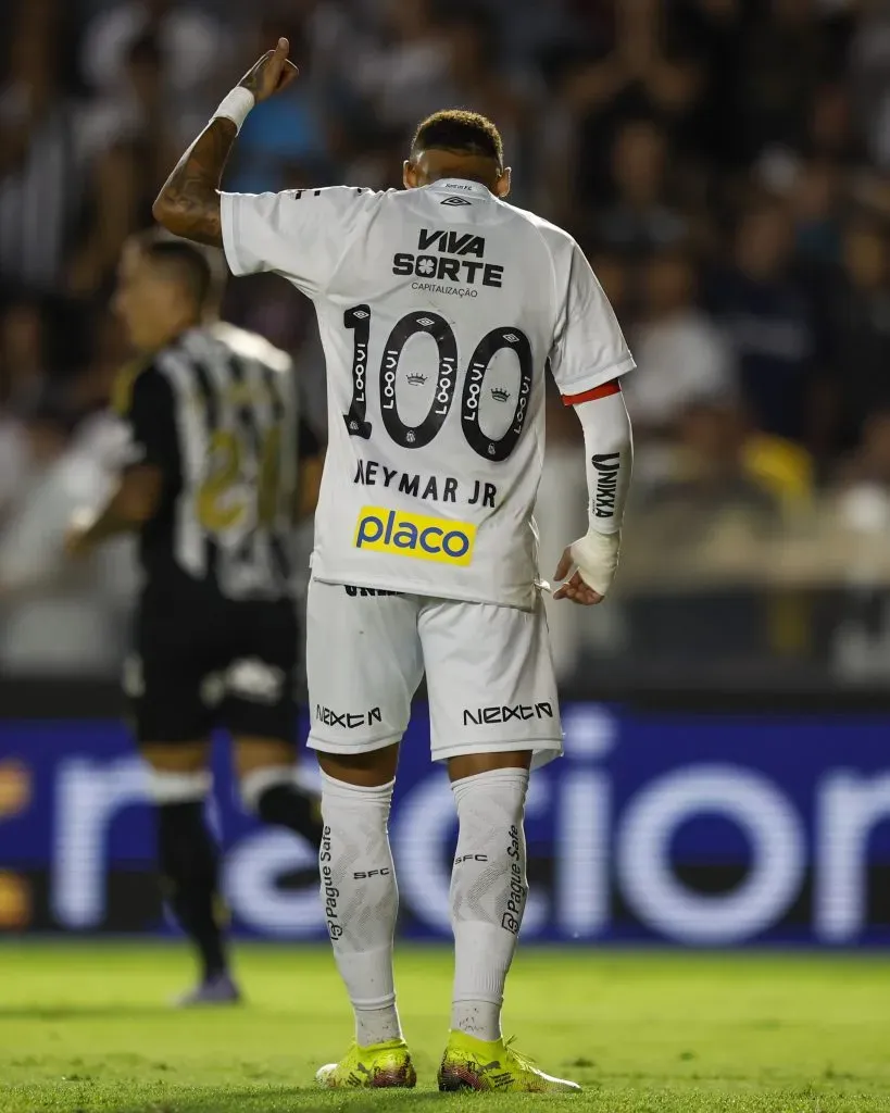 Neymar, atualmente no Santos, foi treinado por Jorge Jesus. Foto: Miguel Schincariol/Getty Images.