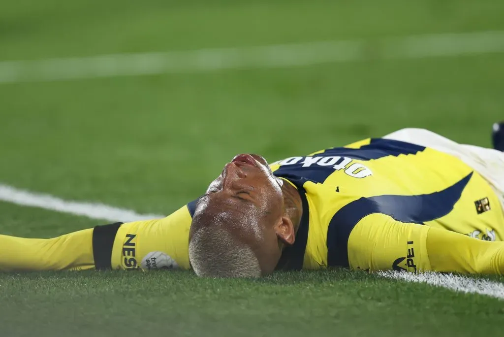 Fenerbahçe perde com o Besiktas. Foto: Getty Images