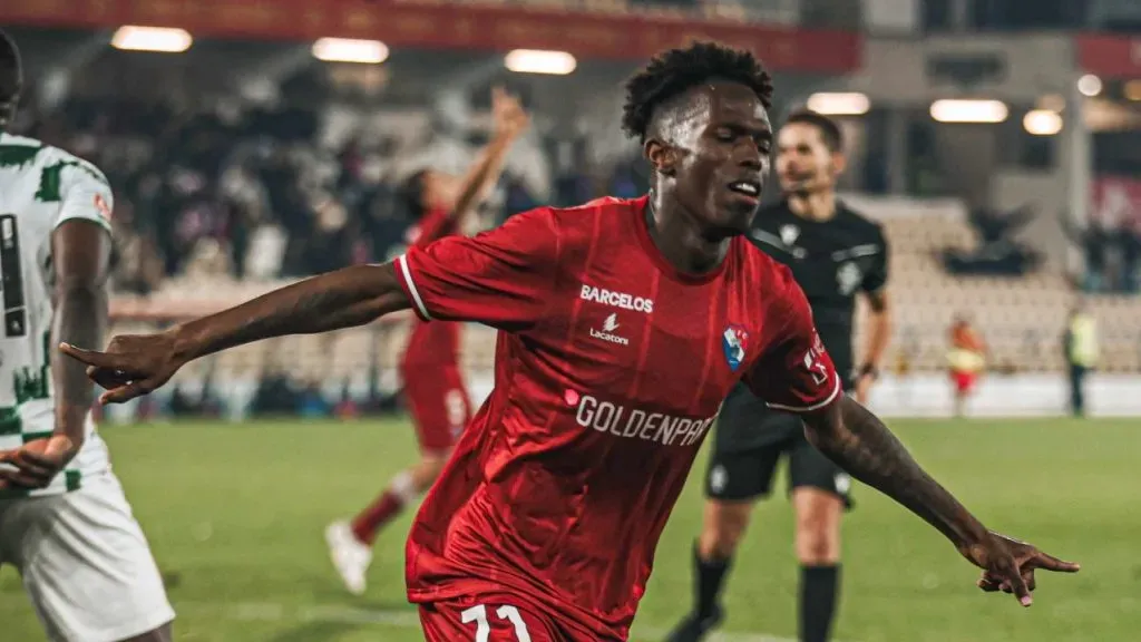 Félix Correia celebra um dos muitos golos que marcou esta época. Foto: Gil Vicente FC