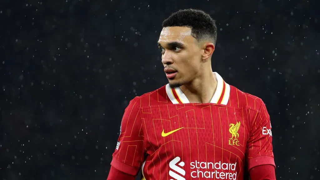 Trent Alexander-Arnold está de saída do Liverpool. Foto: Getty Images