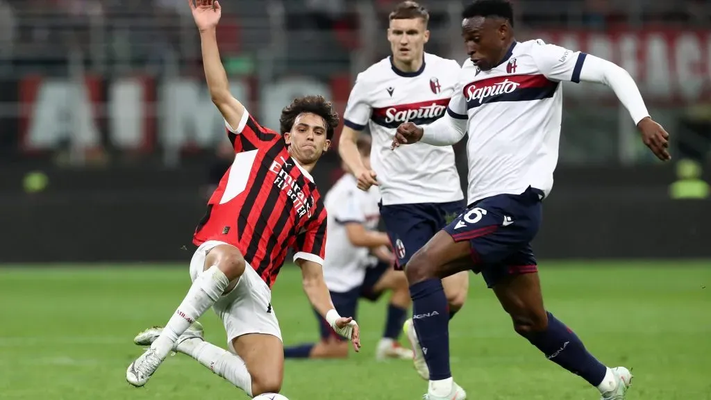 João Félix teve um jogo esforçado, mas sem brilho pelo Milan. Foto: Marco Luzzani/Getty Images