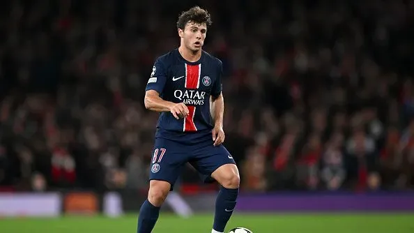 João Neves em ação pelo PSG na Champions League. Foto: Getty Images