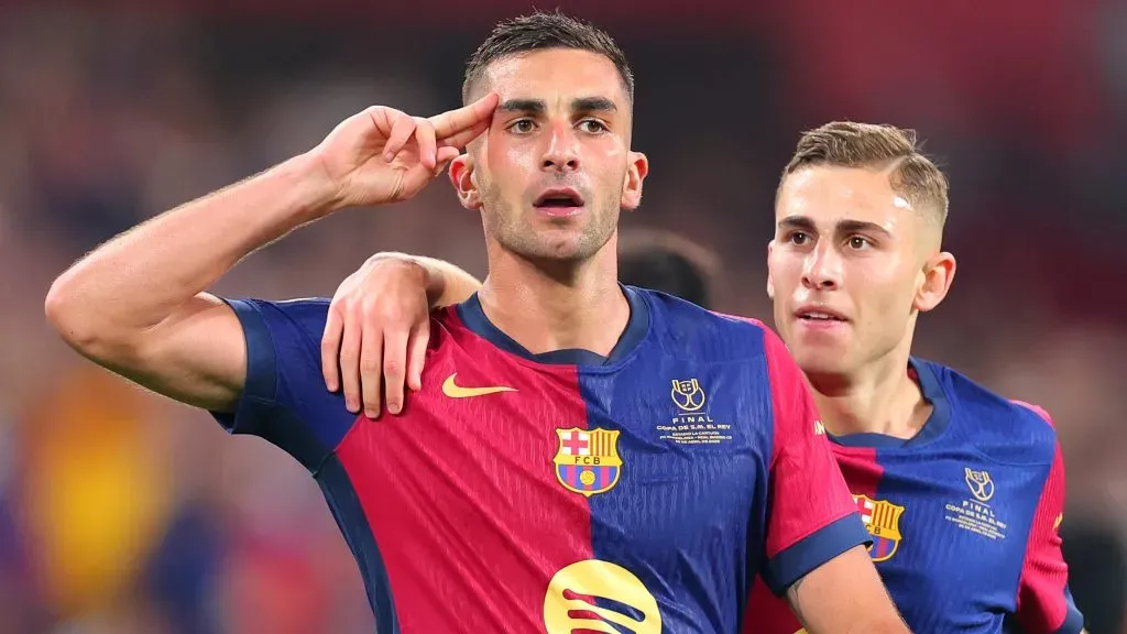 Ferran Torres e Fermín no Barcelona x Real Madrid. Foto: Getty