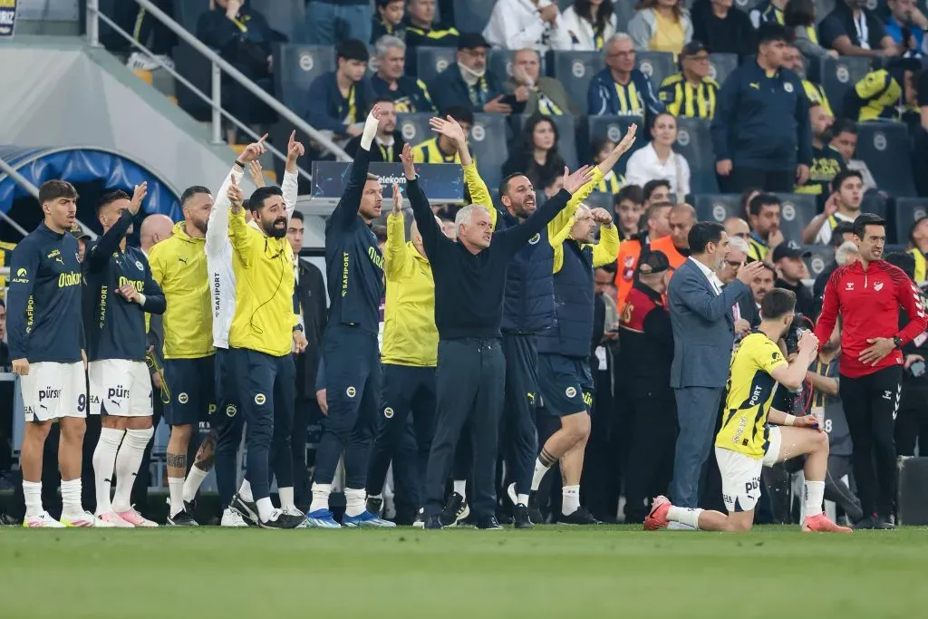 José Mourinho pode sair do Fenerbahçe. Foto: Getty Images