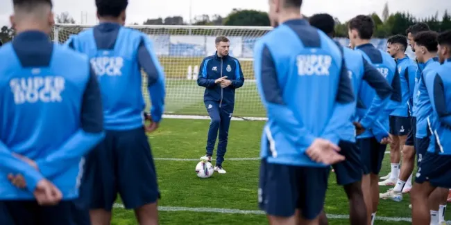 Martín Anselmi continua a preparar o clássico FC Porto x Benfica. Foto: FCP