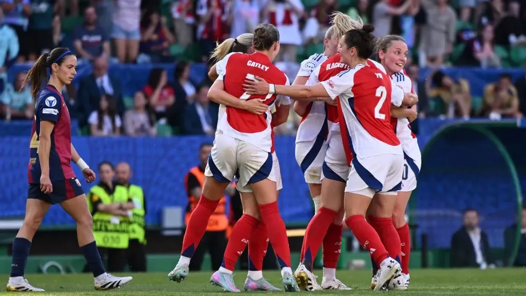 A festa das jogadoras do Arsenal na final da Women's Champions League. Foto: David Ramos/Getty Images