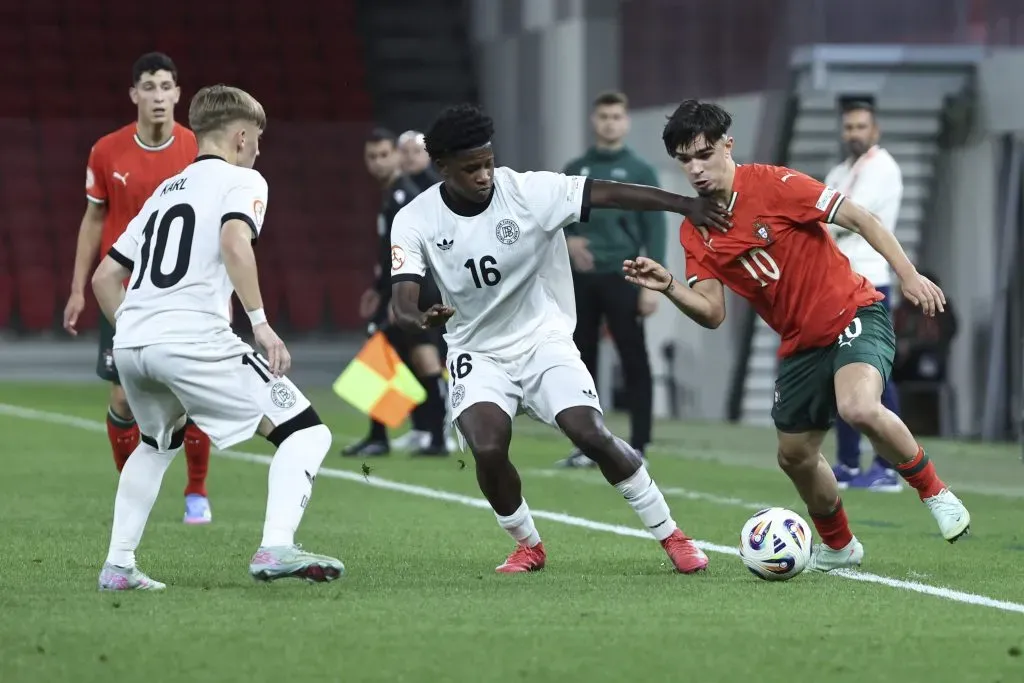 Mateus Mide em destaque por Portugal. Foto: FPF