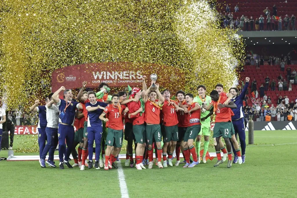 Portugal celebra conquista do Euro sub-17. Foto: FPF