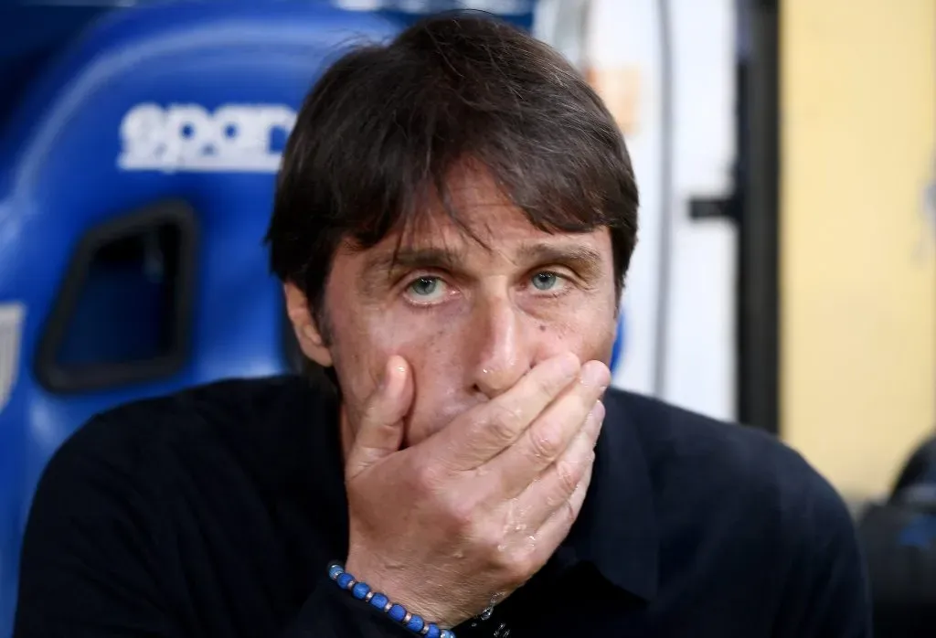 Antonio Conte, treinador do Nápoles, aprecia Florentino. Foto: Getty Images