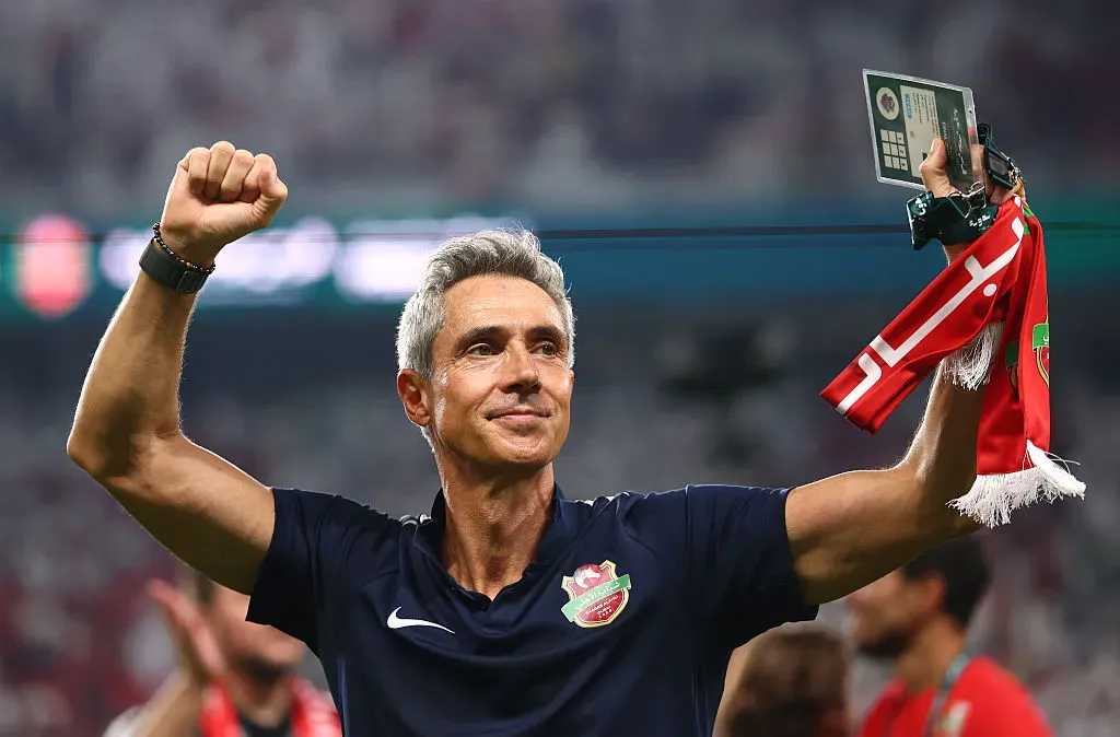 Paulo Sousa comanda o Shabab Al Ahli, dos Emirados Árabes Unidos. Foto: Getty Images