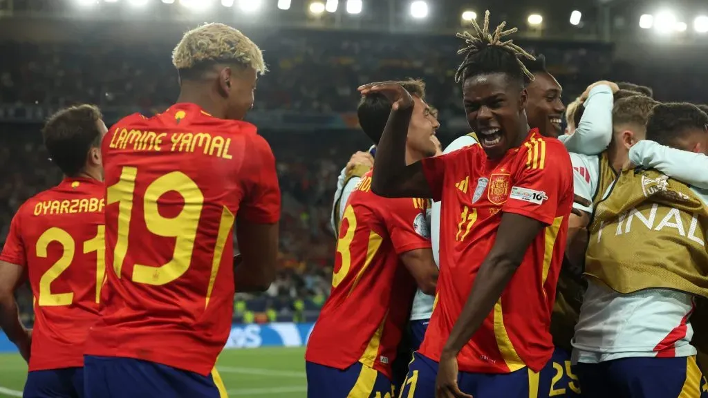 Lamine Yamal e Nico Williams com elogios para Portugal. Foto: Alexander Hassenstein/Getty Images