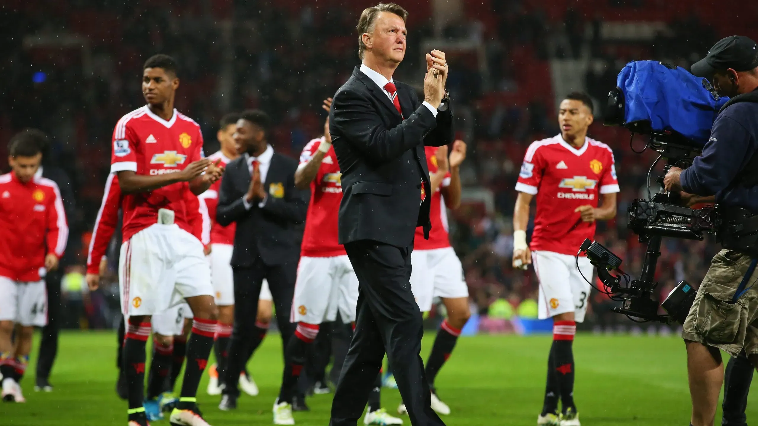 Louis van Gaal também não conseguiu conduzir o Manchester United ao título de campeão de Inglaterra.Foto: Alex Livesey/Getty Images