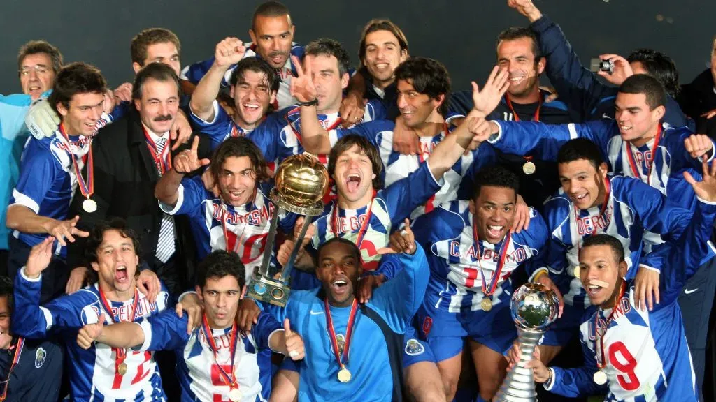 FC Porto venceu Taça Intercontinental em 2004. Foto: Getty Images