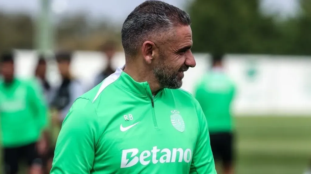 Rui Borges criticou exibições de Conrad Harder. Foto: Sporting CP.