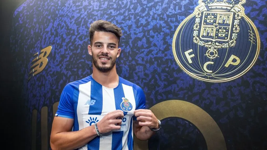 Zé Pedro chegou ao FC Porto em 2021. Foto: conta oficial no X do FC Porto