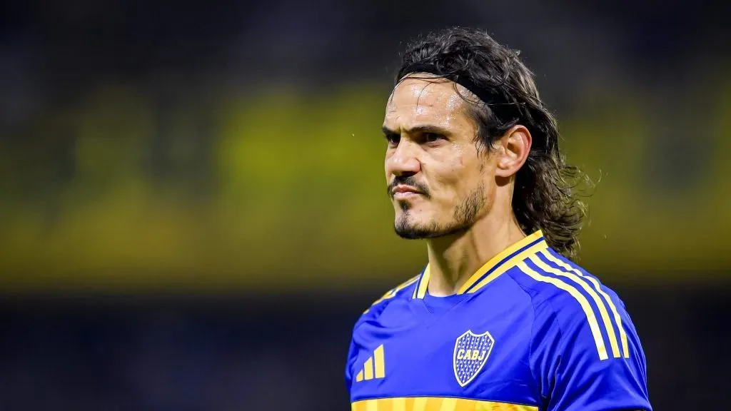 Edinson Cavani é uma das estrelas do Boca Juniors, adversário do Benfica. Foto: Marcelo Endelli/Getty Images
