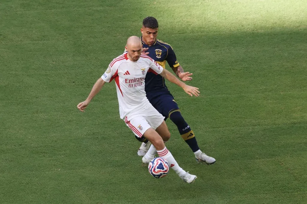 Fredrik Aursnes no Boca Juniors x Benfica. Foto: Getty Images