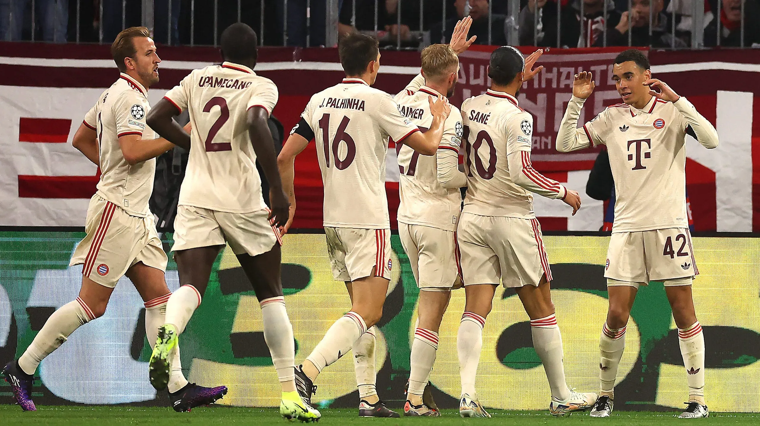 No duelo mais recente, o Bayern Munique recebeu e venceu o Benfica, por 1-0, a 6 de Novembro, desafio da fase de grupos da Liga dos Campeões. Foto: Alexander Hassenstein/Getty Images