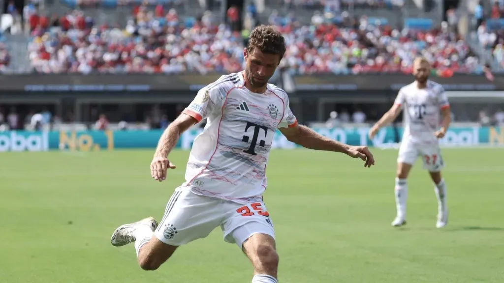 Thomas M¨uller, do Bayern, em ação frente ao Benfica. Foto: Kevin C. Cox/Getty Images