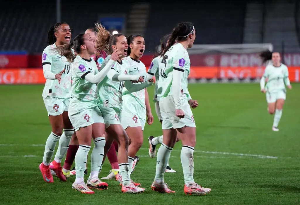 Carole Costa festeja golo da Seleção de Portugal. Foto: Getty Images