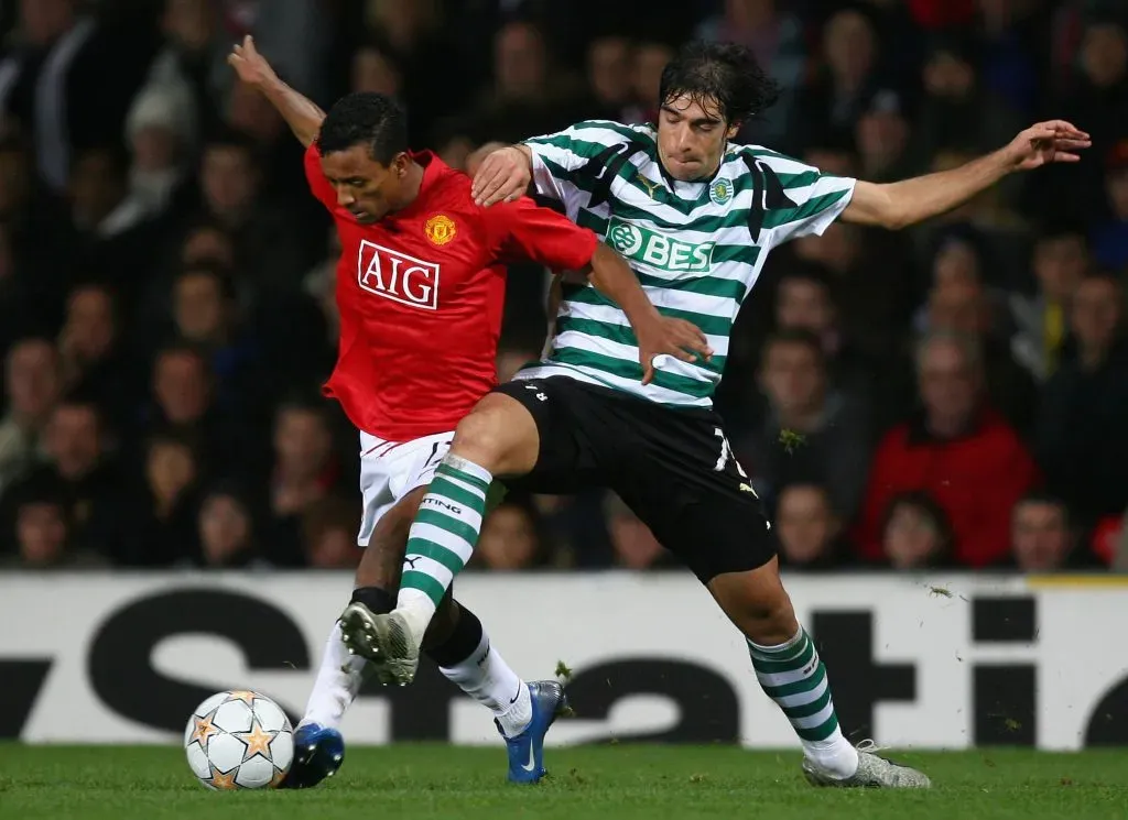 Nani e Abel Ferreira (atual treinador do Palmeiras) na foto – o jogador do Manchester United estava a jogar contra a equipa onde foi formado, o Sporting. Foto: Alex Livesey/Getty Images.