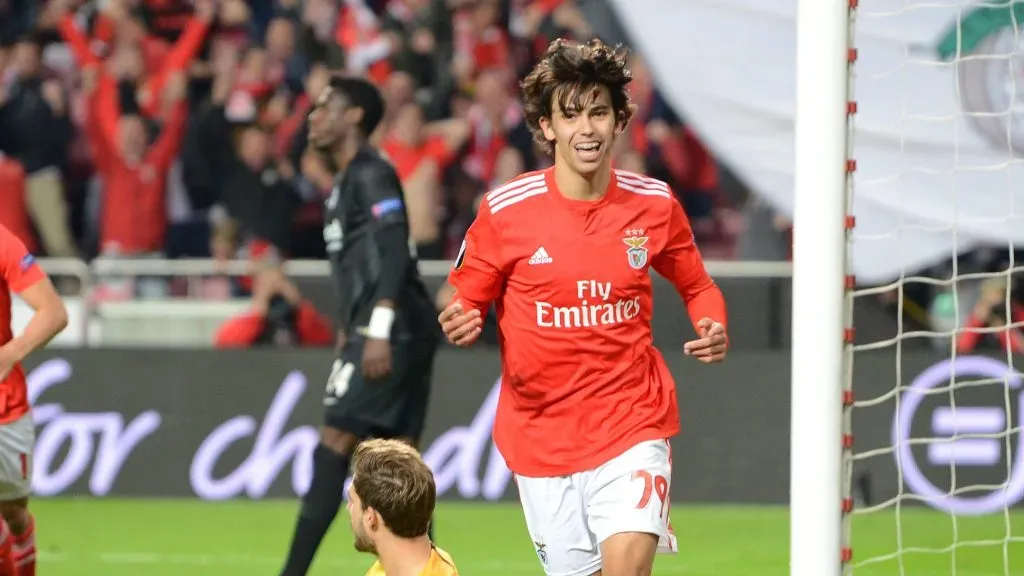 João Félix com a camisola do Benfica. Foto: Octavio Passos/Getty Images