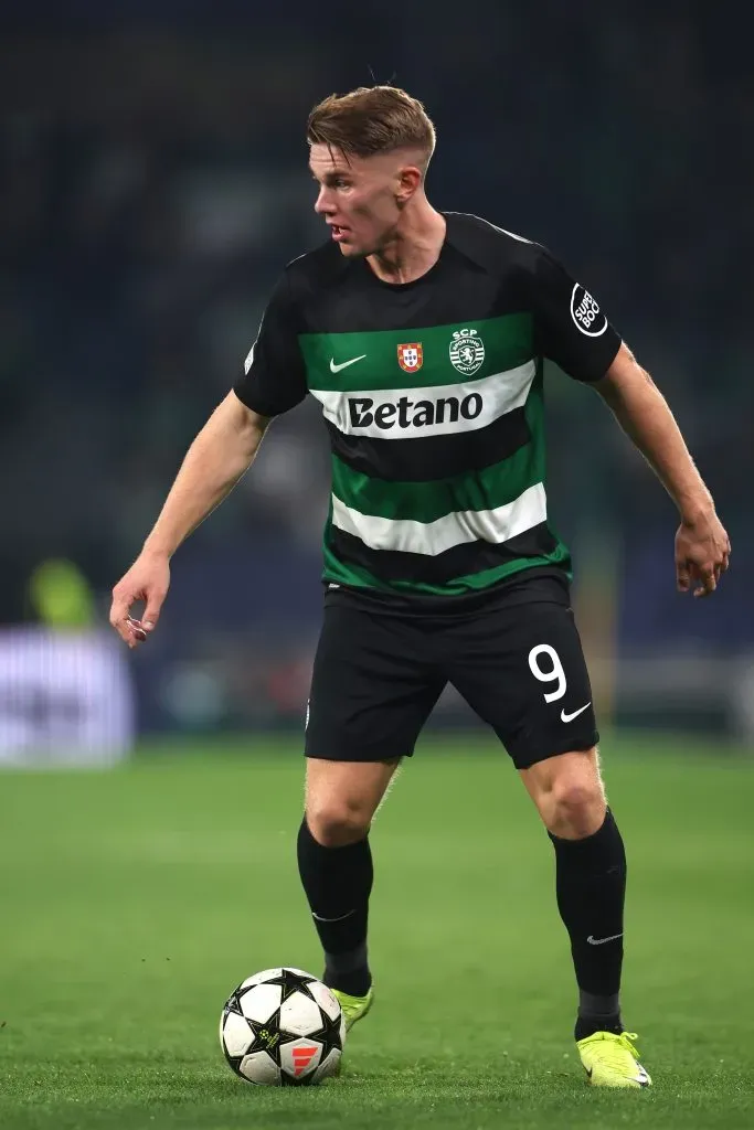 Viktor Gyokeres a defrontar o Arsenal na Champions League. Foto: Getty Images