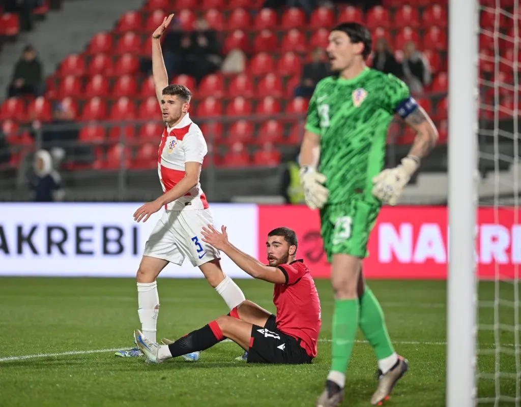 Pripic em ação com a sua seleção. Foto: Levan Verdzeuli/Getty Images.