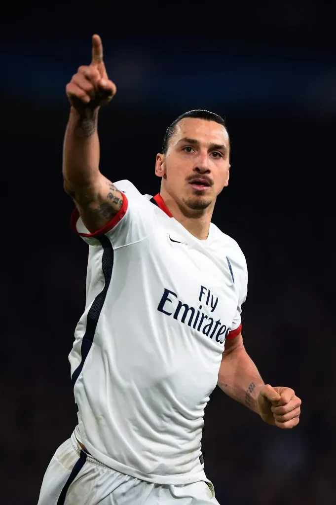 Zlatan Ibrahimovic no Chelsea x PSG de 2016. Foto: Getty Images