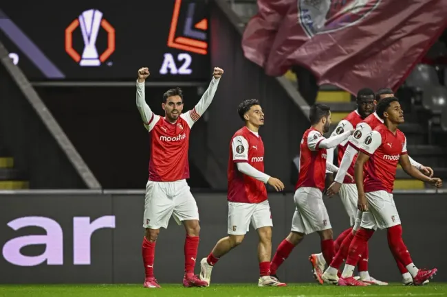O Braga a festejar um golo durante a Liga Europa 2024/2025. Foto: Octavio Passos/Getty Images.