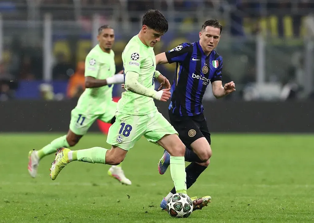 Pau Victor contra o Inter Milão nas meias-finais da Champions League. Foto: Getty Images