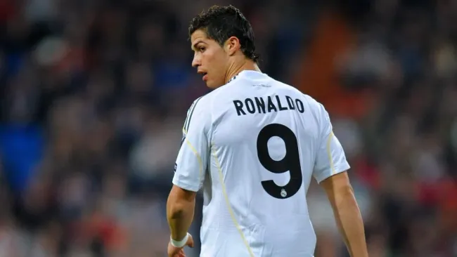 Cristiano Ronaldo em tempos de CR9 no Real Madrid. Foto: Jasper Juinen/Getty Images