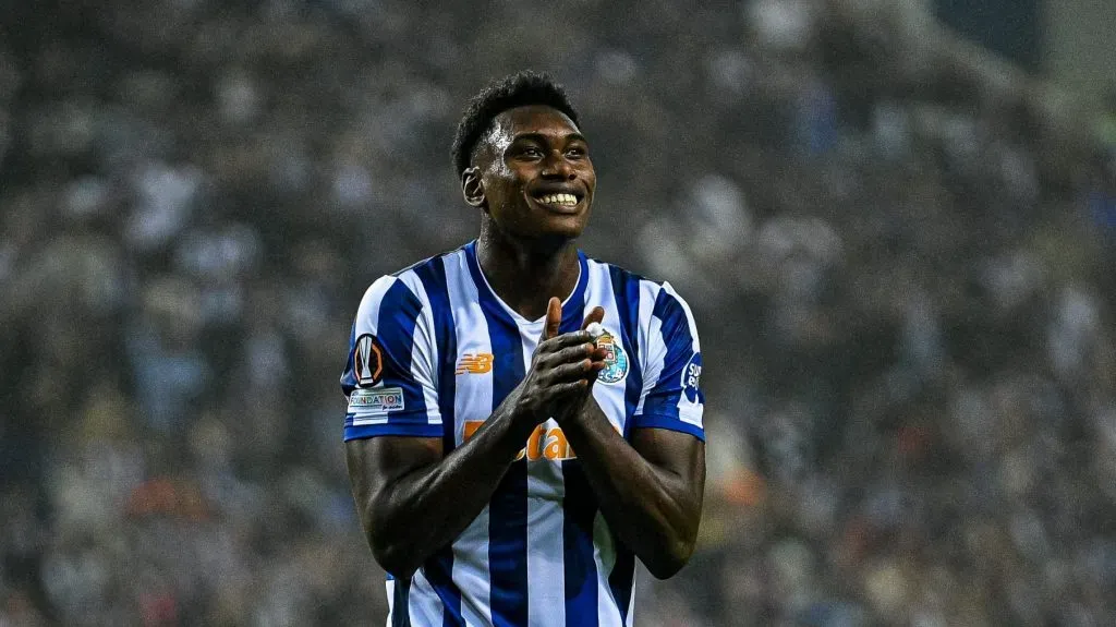 Samu Aghehowa feliz com época de estreia no FC Porto. Foto: Octavio Passos/Getty Images