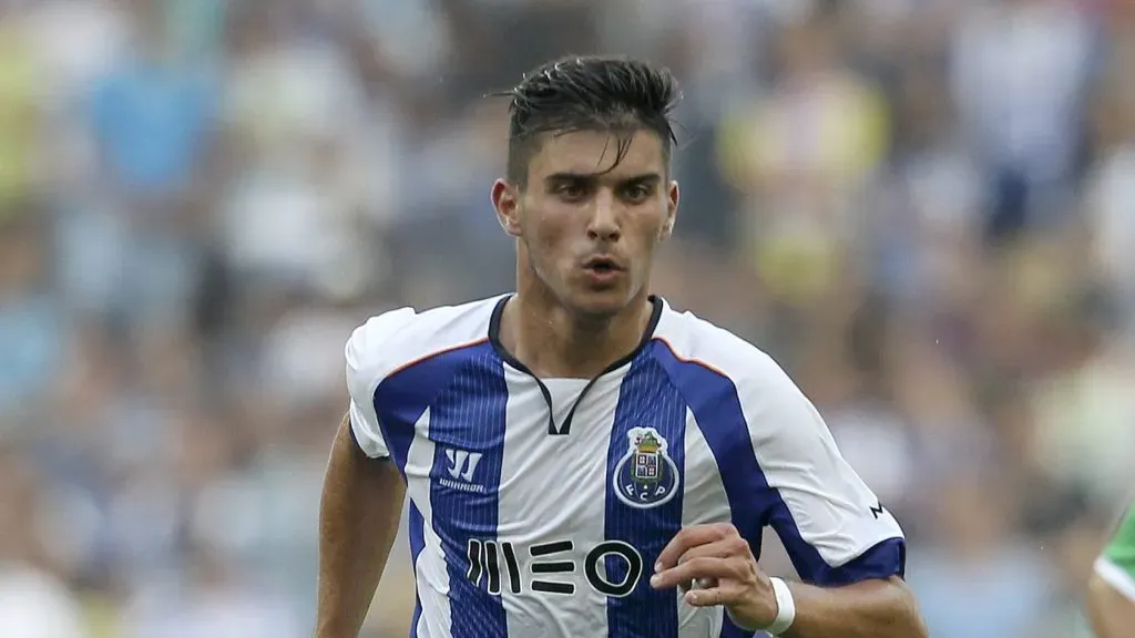 Rúben Neves com a camisola do FC Porto, em 2014. Foto: Carlos Rodrigues/Getty Images