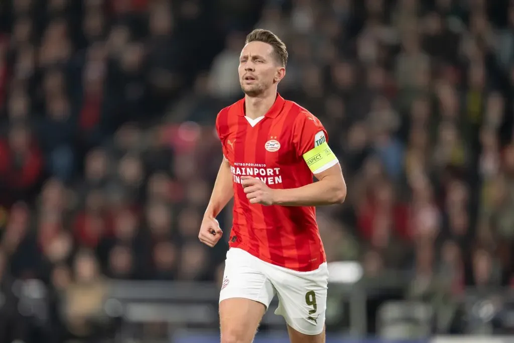Luuk De Jong em ação pelo PSV. Foto: Getty Images