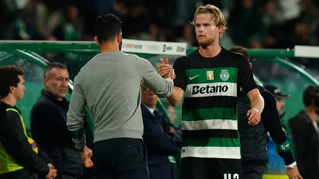 Ruben Amorim com Morten Hjulmand no Sporting. Foto: Getty Images