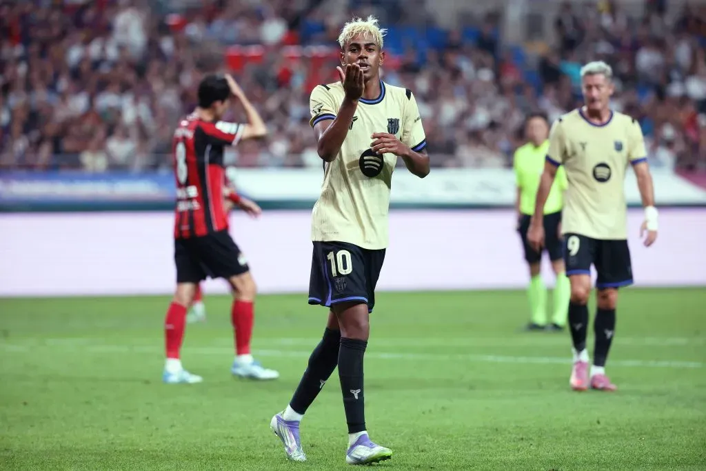 Lamine Yamal é outro dos nomeados deste prémio da Bola de Ouro, para além de Neves e Mora. Foto: Chung Sung-Jun/Getty Images.