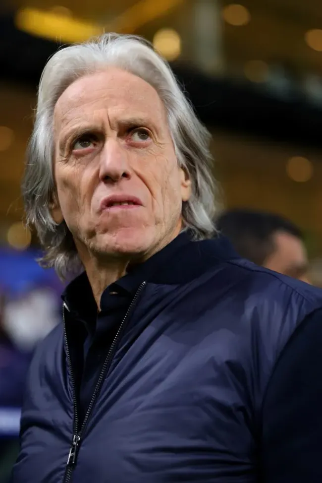 Jorge Jesus treina atualmente Cristiano Ronaldo no Al-Nassr. Foto: Abdullah Ahmed/Getty Images.