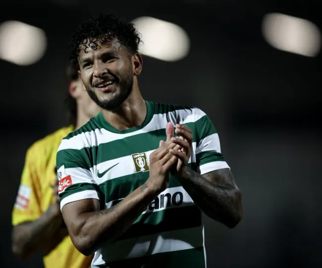 Luis Suárez estreou-se a titular de forma muito positiva, faltando apenas o golo. Foto: Sporting CP.