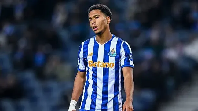 Danny Namaso deverá atuar no clássico FC Porto x Benfica. Foto: Getty Images