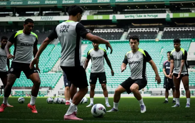 Os verdes e brancos continuam a sua preparação e estrearam o “novo” Alvalade. Foto: Sporting CP.