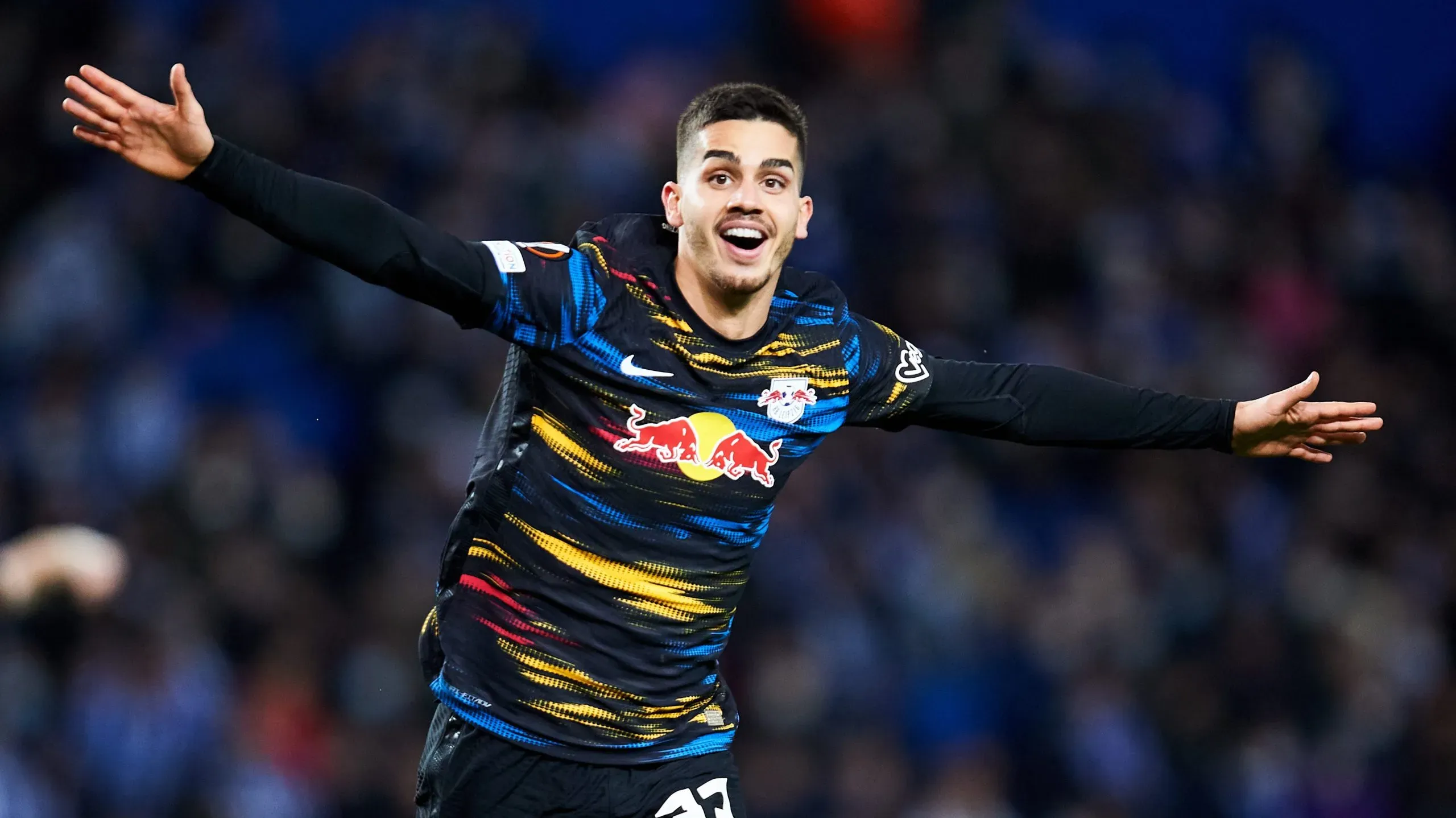 Na época antes de rumar, André Silva foi o 2.º melhor marcador da Bundesliga, com mais um golo marcado que Erling Haaland. Foto Juan Manuel Serrano Arce/Getty Images